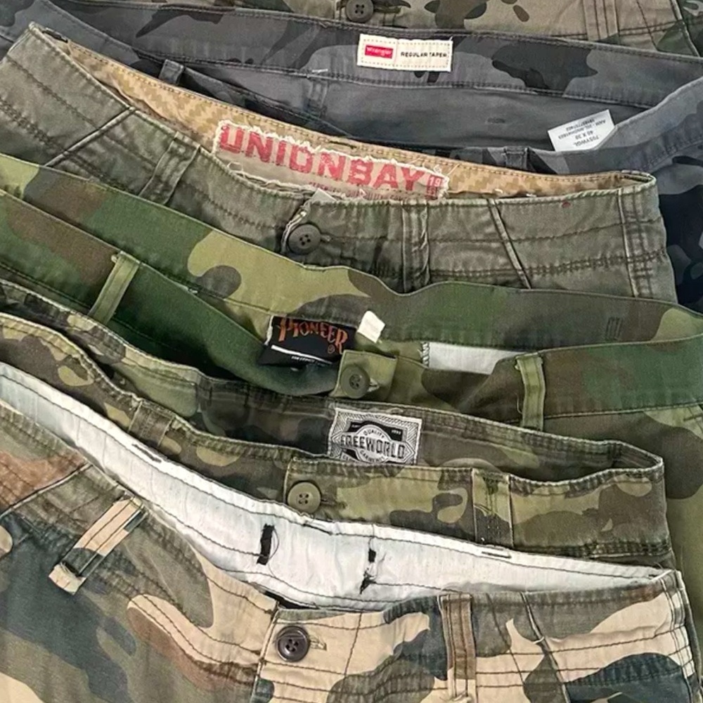 10 Cargo/Camouflage Pant Bundle. S-XXL. Palm Beach best thrift shop finds!